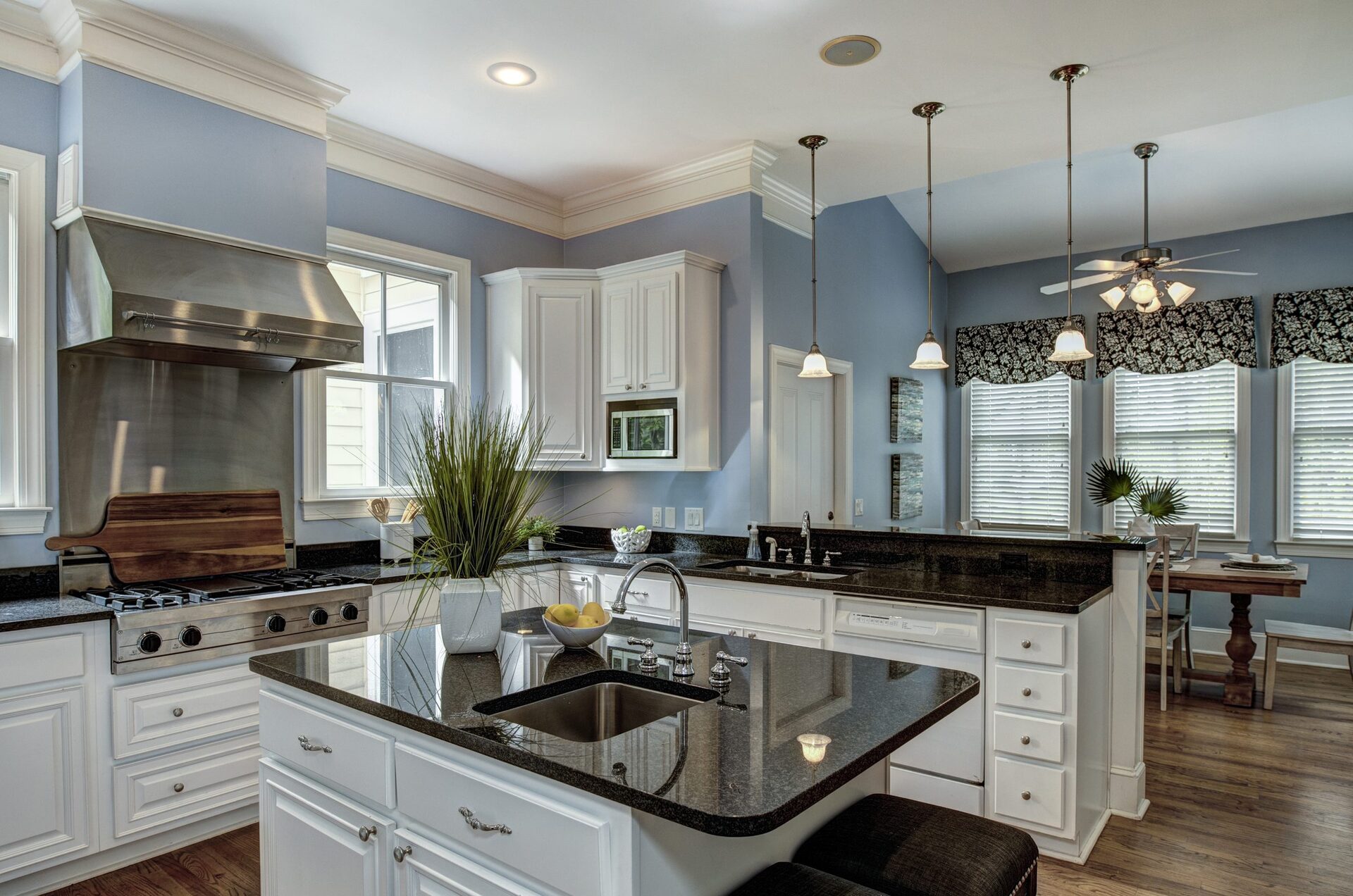 Example of a kitchen remodel in the South Bay.